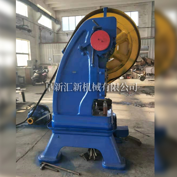 63噸復式下料機 63噸復式下料機